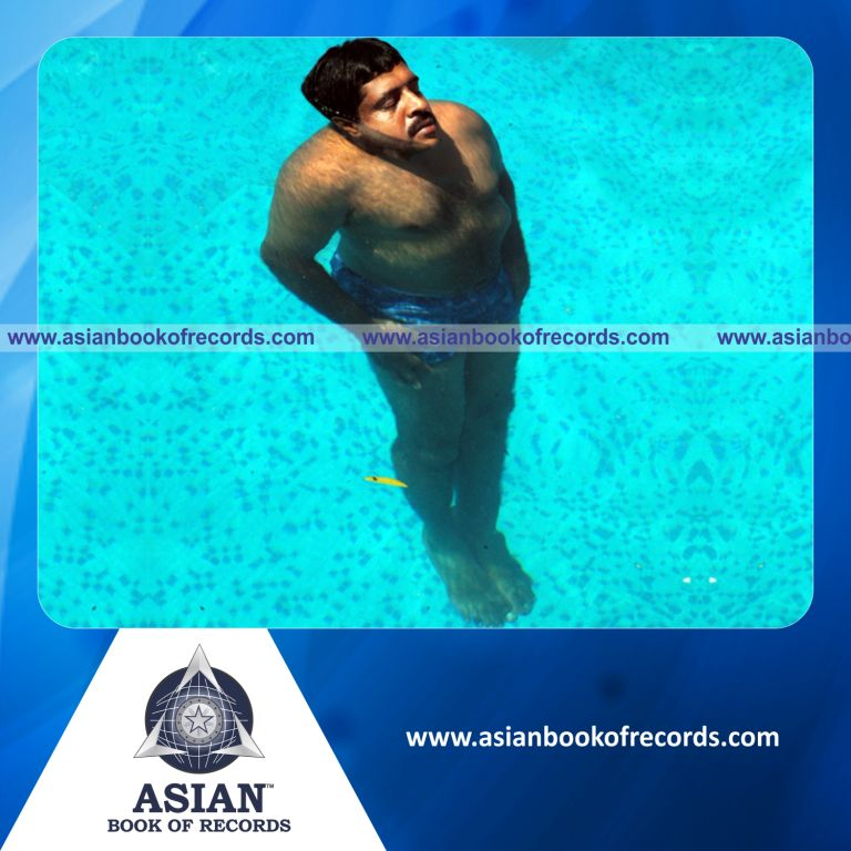 Longest Time Floating on Water Continuously in a Perpendicular Position by an Individual (Male)