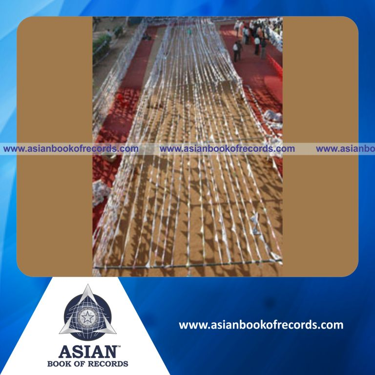Longest Handkerchief Chain