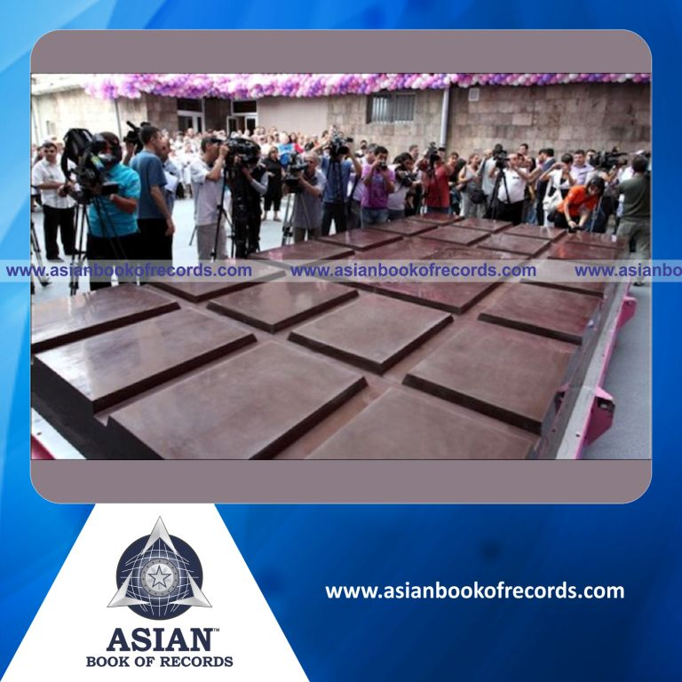 Largest Chocolate Bar