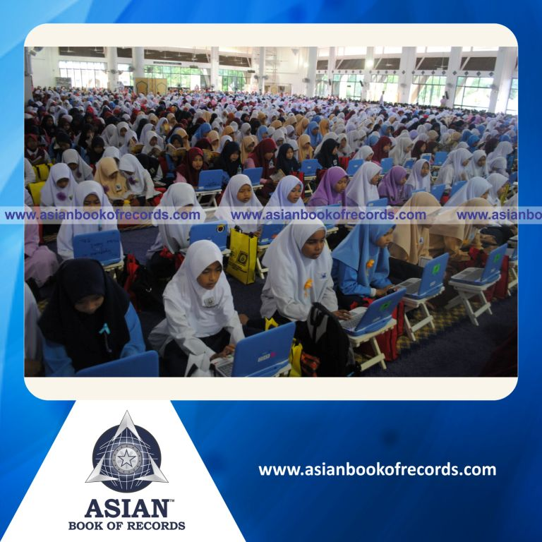 Highest Number of E-Books used Simultaneously in Al-Quran Recital (Multiple Locations)