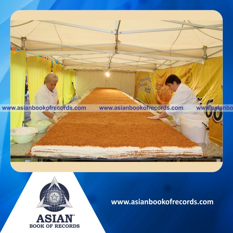 Longest Honey Cake