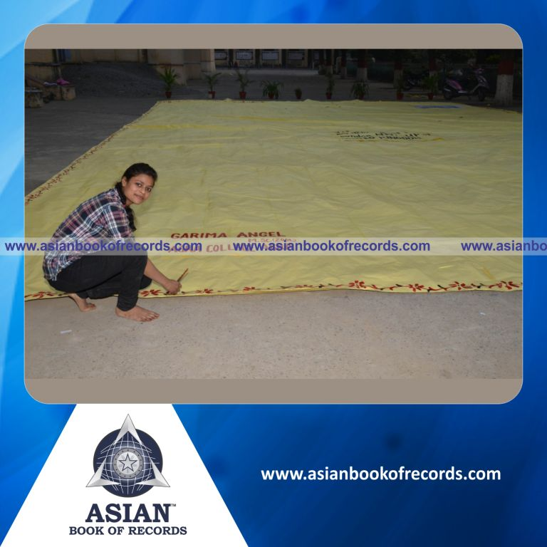 Biggest Envelope made by an Individual (Female)