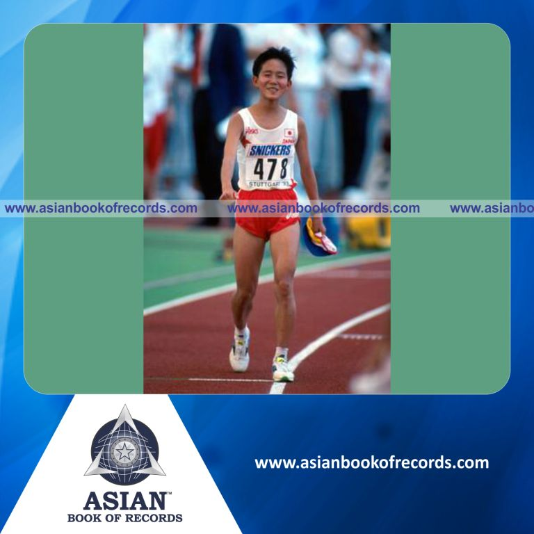 Fastest Time to perform 100 kilometer Running on Road (Female)