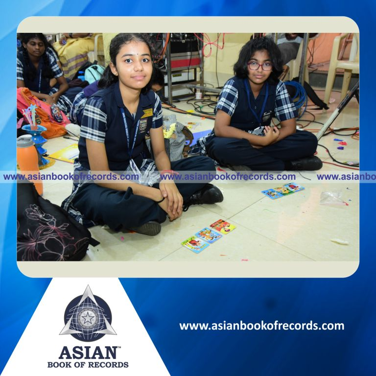 Highest Number of Participants Solving Picture Puzzles Simultaneously (Single Venue)