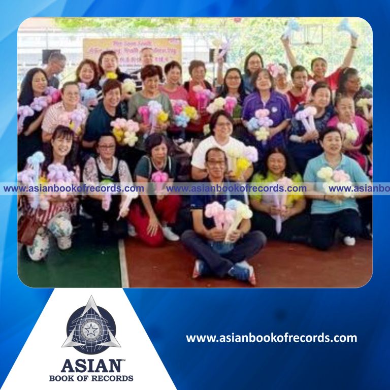 Highest Number of Balloon Flowers Made in 30 Minutes by a Team