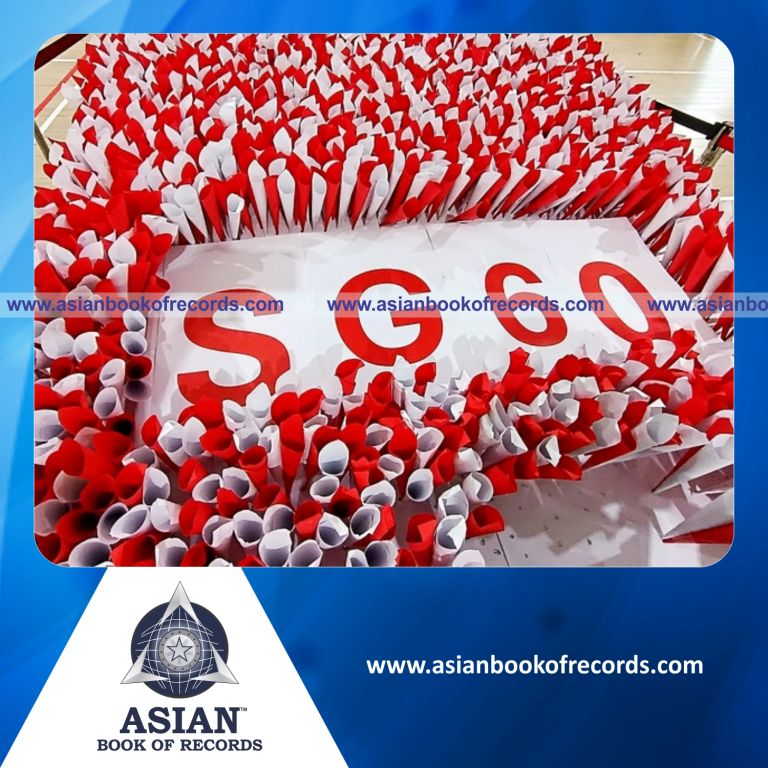 Highest Number of Kachang Puteh Cones Used in a Collage