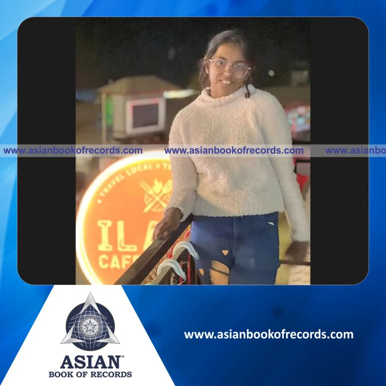 Highest Number of Solo Flights Completed by a Paraglider (Teenage Girl)